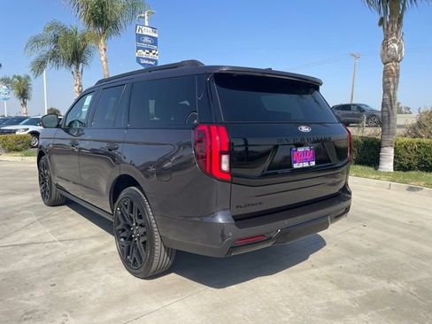 New 2027 Ford Expedition Platinum w/ Stealth Performance Package AWD/4WD image 3