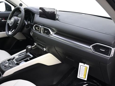 New 2025 MAZDA CX-5 AWD 2.5 S w/ Premium Plus Pkg image 15