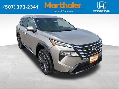 Used 2026 Nissan Rogue Platinum w/ Platinum Premium Package AWD/4WD image 7