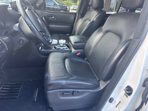 Used 2021 Nissan Armada SL w/ Midnight Edition Package RWD image 4