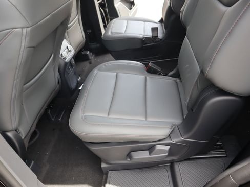 New 2026 Ford Explorer Active AWD/4WD image 12