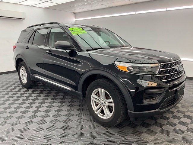 Used 2020 Ford Explorer XLT w/ Comfort Package AWD/4WD image 3