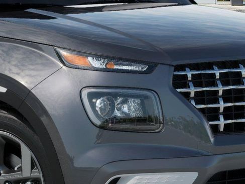 New 2026 Hyundai Venue SEL image 9