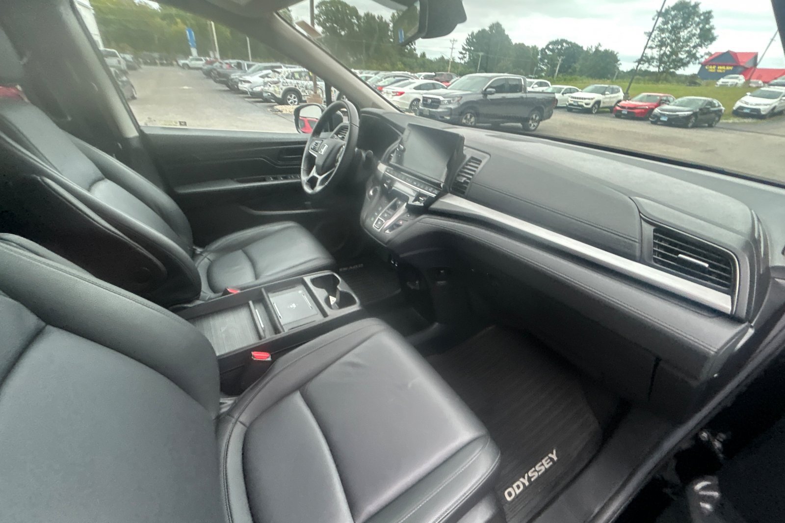 Used 2026 Honda Odyssey EX-L image 17