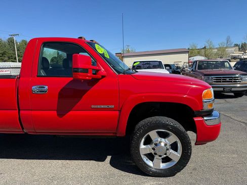Used 2005 GMC Sierra 3500 W/T w/ Snow Plow Prep Package AWD/4WD image 17
