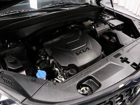 Used 2024 Kia Telluride SX X-Line AWD/4WD image 18