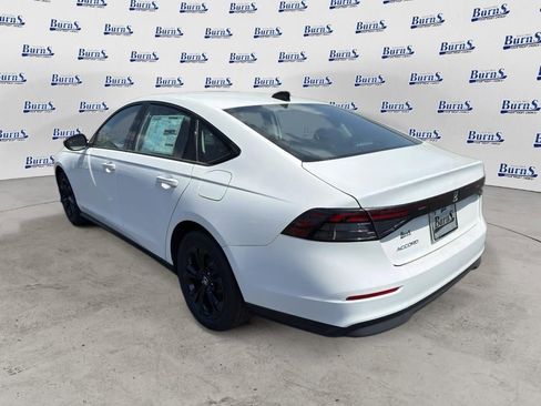 New 2025 Honda Accord SE image 5