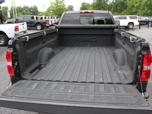 Used 2016 GMC Sierra 2500 SLT w/ Driver Alert Package AWD/4WD image 12
