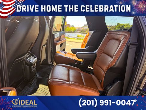 Used 2019 Lincoln Navigator L Reserve w/ Cargo Package AWD/4WD image 23