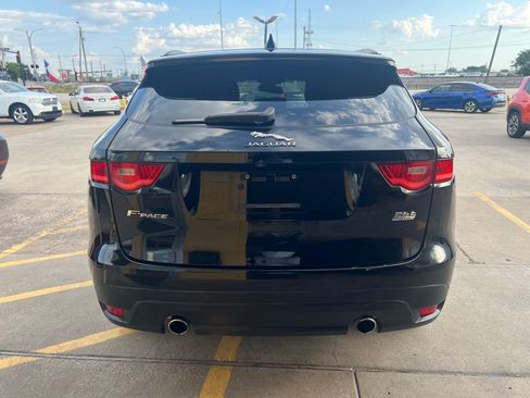 Used 2017 Jaguar F-PACE Premium AWD/4WD image 6
