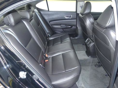 Used 2018 Acura TLX FWD image 22