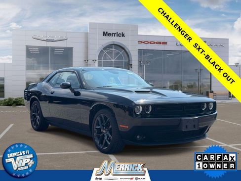 Used 2022 Dodge Challenger SXT w/ Blacktop Package RWD image 1