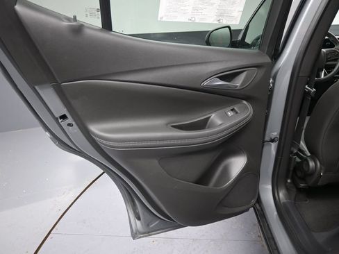 Used 2025 Buick Encore GX Preferred AWD/4WD image 25