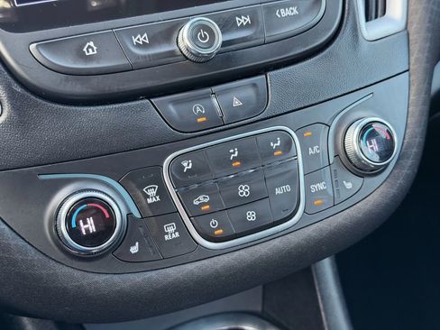 Used 2023 Chevrolet Malibu LT image 41