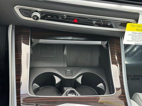 New 2026 BMW X5 xDrive40i w/ Climate Comfort Package image 32