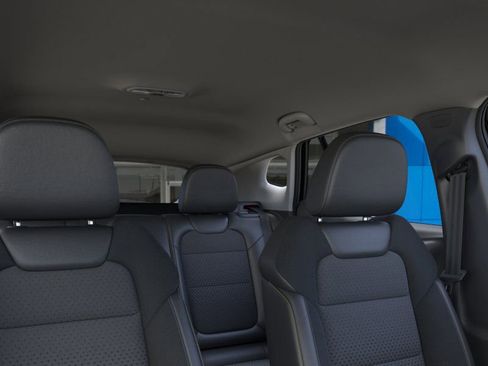 New 2026 Chevrolet Trax LT w/ Driver Confidence Package image 24