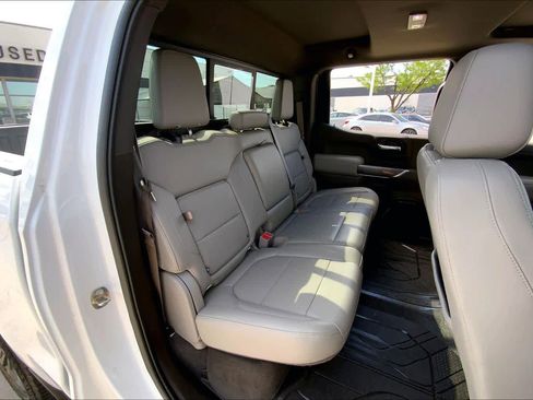 Used 2019 Chevrolet Silverado 1500 LTZ w/ LTZ Premium Package AWD/4WD image 19