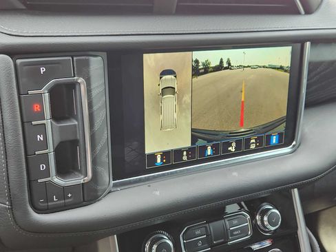 Used 2022 GMC Yukon Denali AWD/4WD image 23