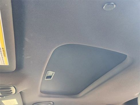 Used 2024 Buick Envista Sport Touring w/ Experience Buick Package image 25