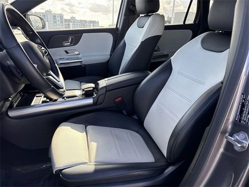 Used 2021 Mercedes-Benz GLA 250 image 11