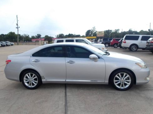 Used 2011 Lexus ES 350 FWD image 5