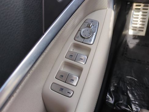 Used 2026 Genesis G70 3.3T Sport Prestige RWD image 19