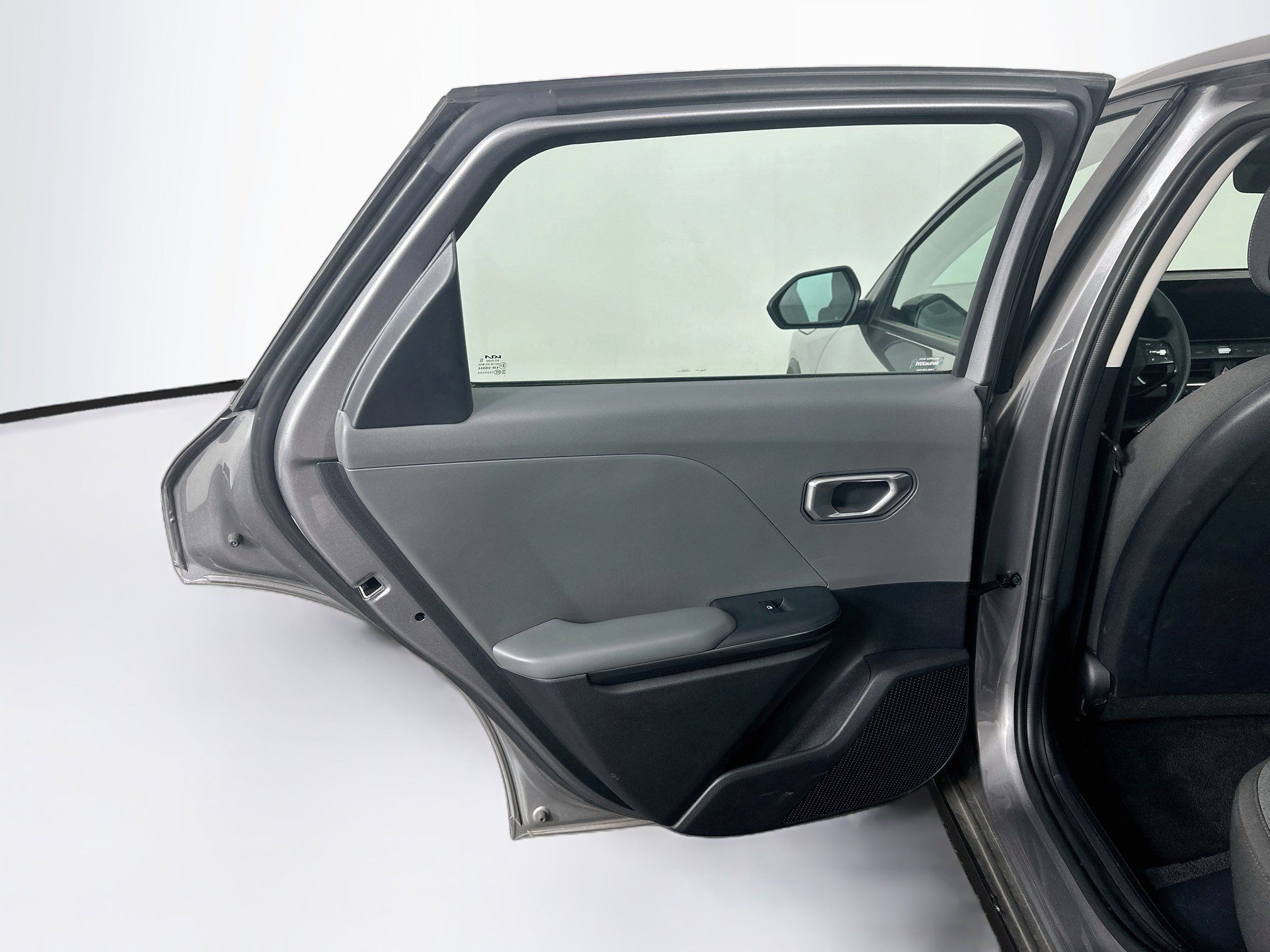 Used 2025 Kia K4 FWD image 26