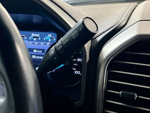 Used 2021 Ford F250 Platinum AWD/4WD image 13