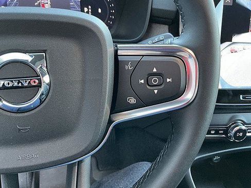 New 2026 Volvo XC40 B5 Plus w/ Protection Package Premier AWD/4WD image 22