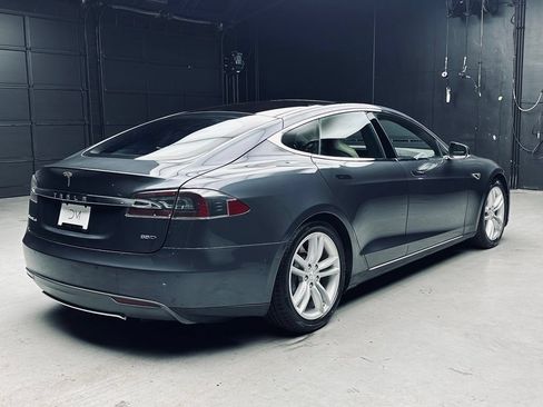 Used 2015 Tesla Model S 85D AWD/4WD image 7