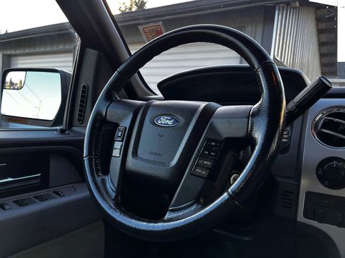 Used 2013 Ford F150 XLT w/ Luxury Equipment Group image 21