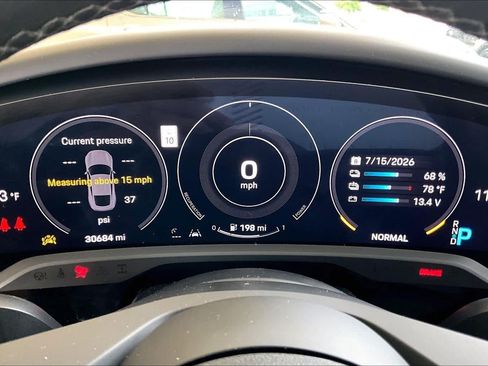 Used 2023 Porsche Taycan RWD image 22