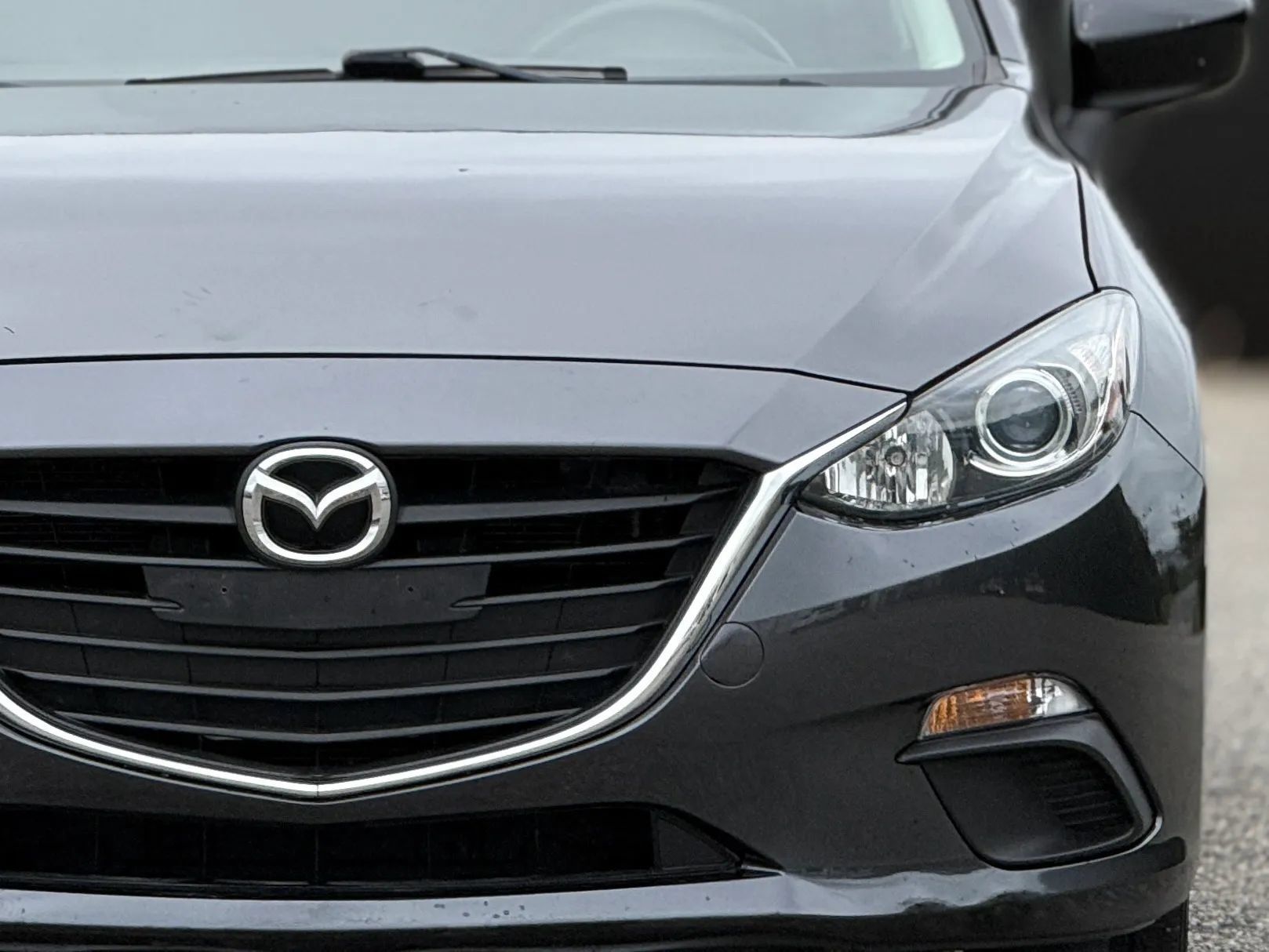 Used 2014 MAZDA MAZDA3 i SV FWD image 12