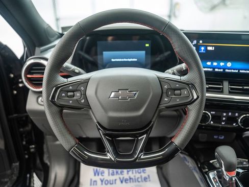 New 2026 Chevrolet Trax RS w/ Sunroof Package FWD image 27