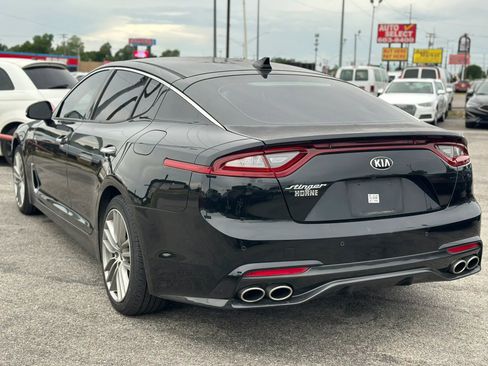 Used 2018 Kia Stinger RWD image 8