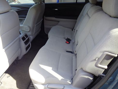 Used 2016 Honda Pilot EX image 13