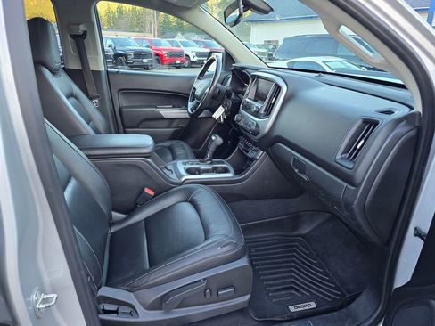 Used 2019 Chevrolet Colorado ZR2 image 11