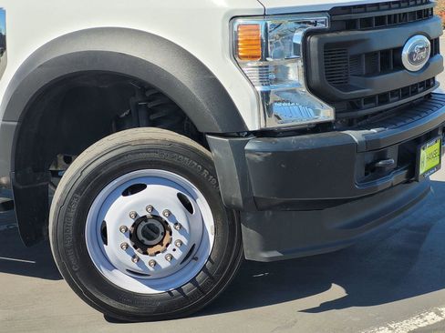 Used 2022 Ford F550 XL image 5