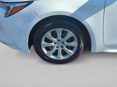Certified 2025 Toyota Corolla LE image 26
