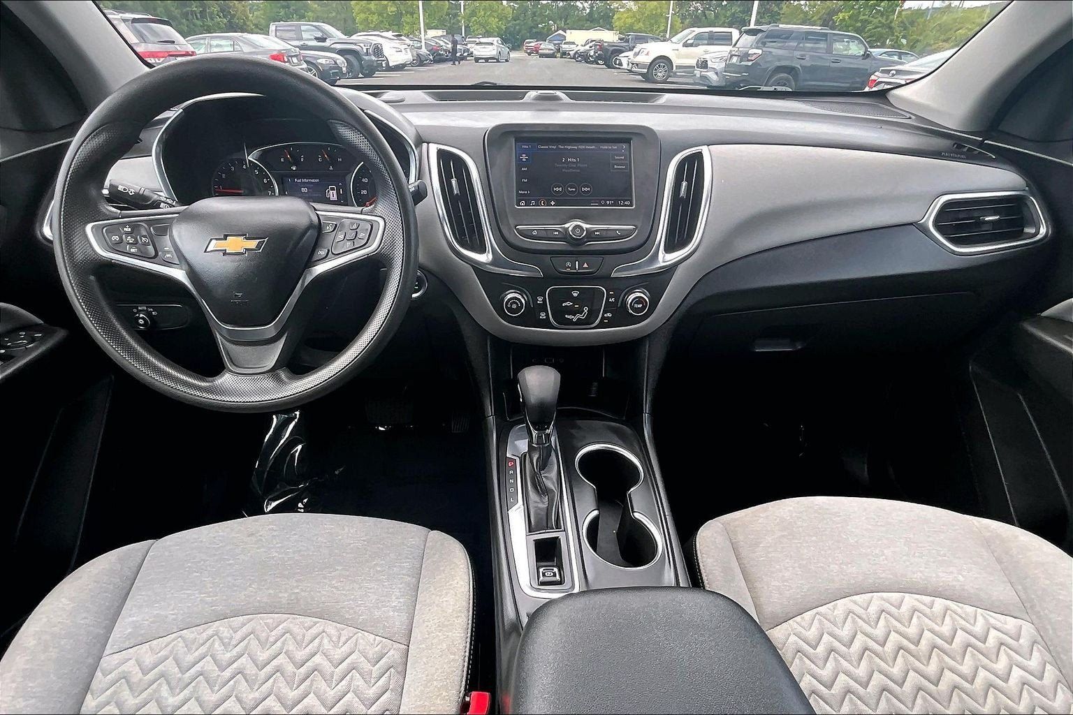 Used 2022 Chevrolet Equinox LT FWD image 14