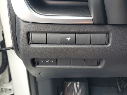 Certified 2021 Nissan Rogue SV image 23