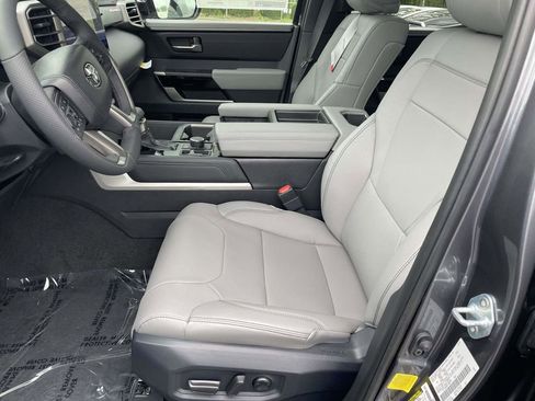 New 2026 Toyota Tundra Limited AWD/4WD image 29