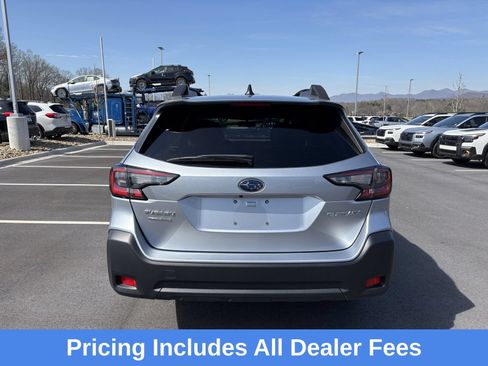Certified 2025 Subaru Outback Premium AWD/4WD image 10