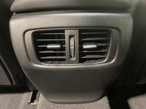 Used 2022 Acura TLX w/ Technology Package image 25