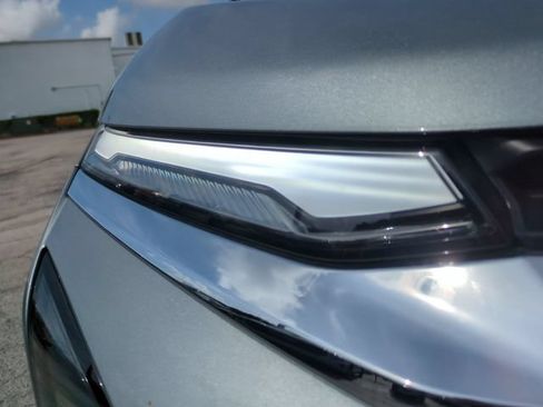 Used 2026 Chevrolet Equinox LT FWD image 11