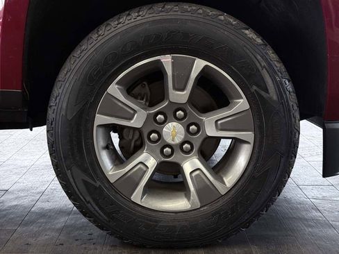 Used 2019 Chevrolet Colorado Z71 image 32