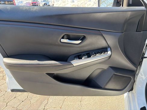 Used 2024 Nissan Sentra SR FWD image 13