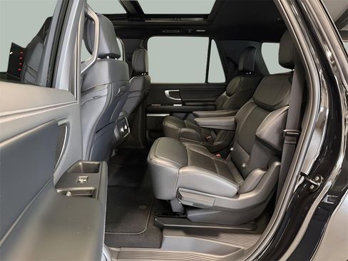 New 2025 Ford Expedition Max Platinum w/ Stealth Appearance Package image 16