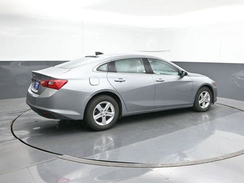 Used 2024 Chevrolet Malibu LS image 5