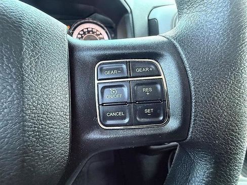 Used 2020 RAM 1500 Express w/ Express Value Package RWD image 27
